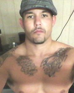 Man, 43. Tsours