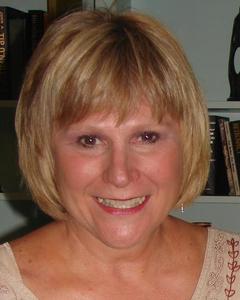 Woman, 71. Eduktr