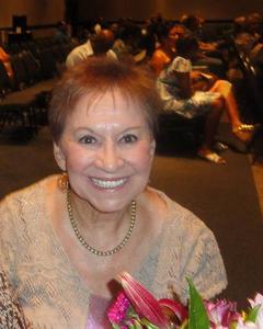 Woman, 89. lee2566