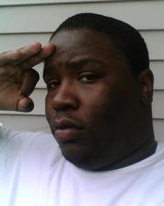 Man, 35. im_juss_lookin