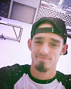 Man, 32. bcool8833