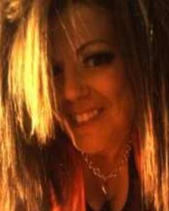 Woman, 44. Hollypopper