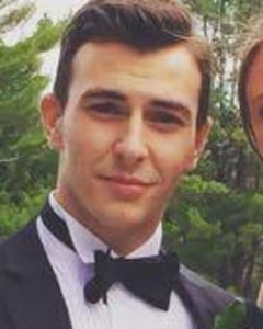 Man, 28. Navide