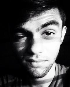 Man, 30. Bragi
