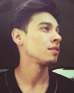 Man, 32. borla