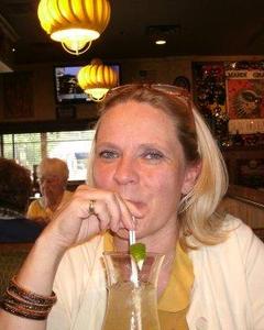 Woman, 64. Irene4554