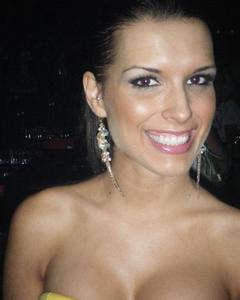 Woman, 38. LaurenF86
