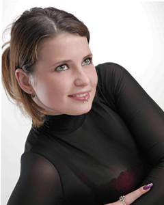 Woman, 40. Goody2Shooz640