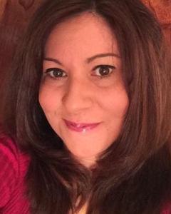 Woman, 56. Robyn2734