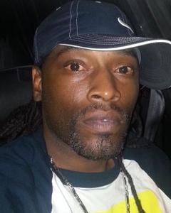 Man, 48. dusmeze