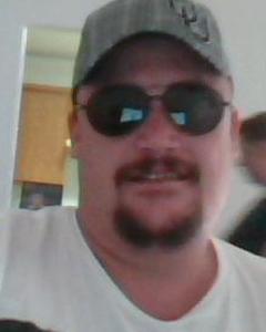 Man, 45. Country2874