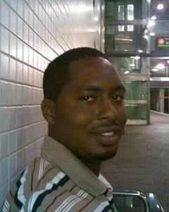 Man, 46. kamauzone