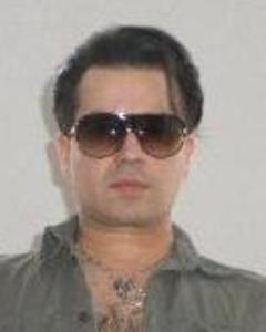 Man, 40. karlo85056