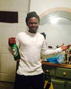 Man, 30. mellpressley