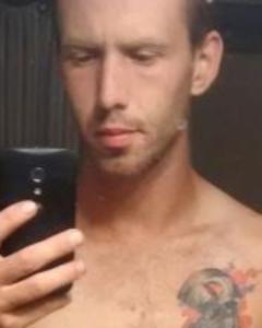 Man, 36. lovetoeatit389