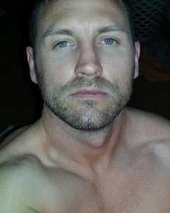 Man, 43. toostep