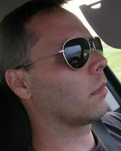Man, 52. mr73089