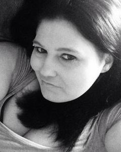 Woman, 41. Suzieq2335