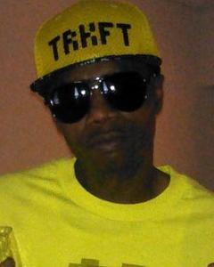 Man, 50. Jah0250