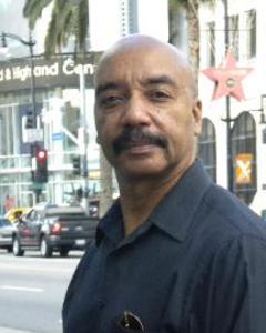 Man, 60. lswan