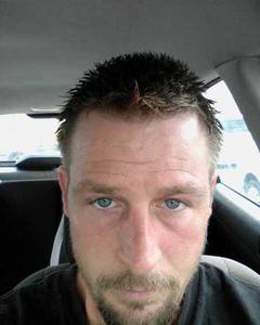Man, 44. topmartin
