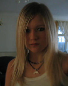 Woman, 40. Violette_Seave