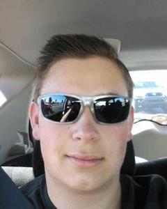Man, 28. AZHUNTER189
