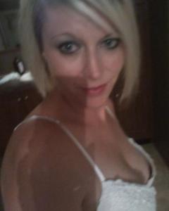 Woman, 40. bam2684