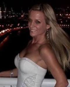Woman, 44. SunnyD800845