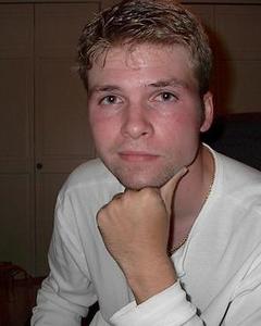 Man, 46. hieai