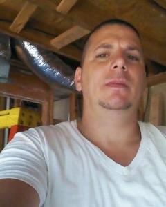 Man, 47. Italian2152