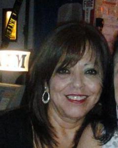 Woman, 70. von8221