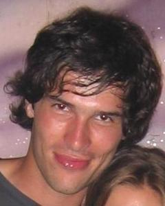 Man, 44. vizzi