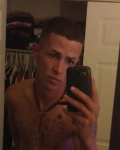 Man, 34. iloveholdgirls