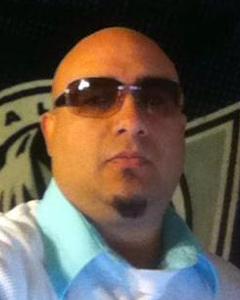 Man, 48. SMASHnDAT