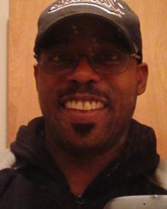 Man, 53. olw054126