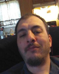 Man, 44. mr9853673