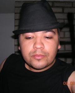 Man, 42. vin101052