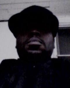 Man, 51. tyg2228