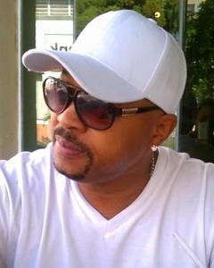 Man, 55. FRANKIE0087