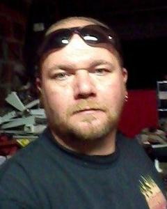Man, 48. chev013270