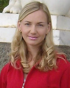 Woman, 44. DoraG616