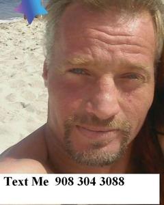 Man, 55. sexycarpenter