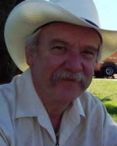 Man, 75. Baretrecker