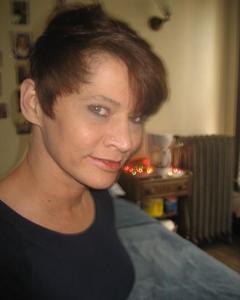Woman, 60. Rach3l7504