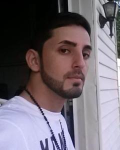 Man, 33. saimony