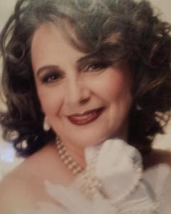 Woman, 71. peaches1014623