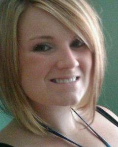 Woman, 40. Amanda172406