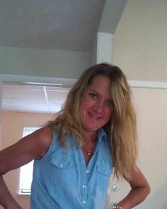 Woman, 62. surfergirl50