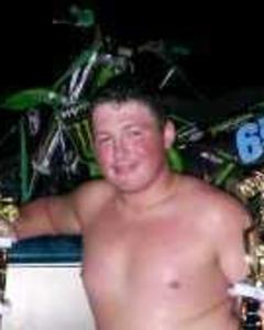 Man, 28. Palmbear